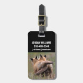 最も可愛い赤ん坊の動物 |赤いキツネキットの尾をロック ラゲッジタグ (正面縦)