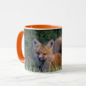 最も可愛い赤ん坊の動物 |赤キツネキット兄弟姉妹 マグカップ (正面左)