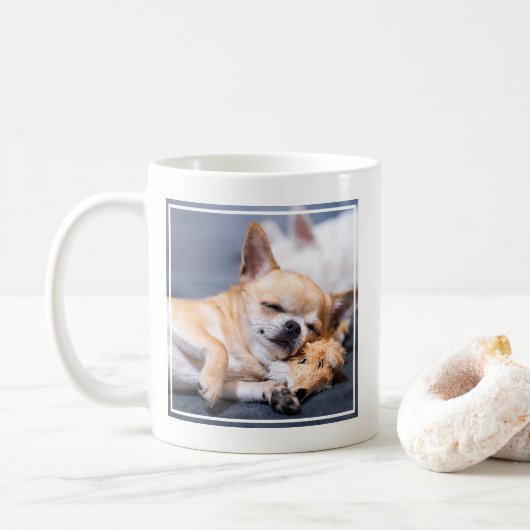 最も可愛い赤ん坊の動物 |赤毛チワホアドッグ コーヒーマグカップ (ドーナツ)