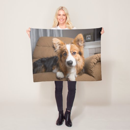 最も可愛い赤ん坊の動物 |長い髪のコージの子犬 フリースブランケット (インサイチュ)