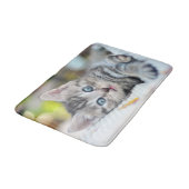 最も可愛い赤ん坊の動物 |青い目をした子猫 バスマット (アングル)