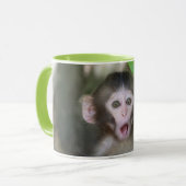 最も可愛い赤ん坊の動物 |驚いた雪猿 マグカップ (正面左)