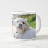 最も可愛い赤ん坊の動物 |黄色のラブラドール検索 ジャンボコーヒーマグカップ (正面右)