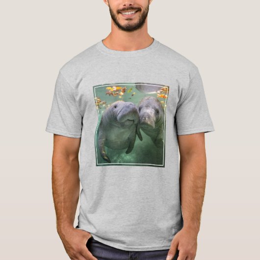 最も可愛い赤ん坊の動物 | 2つのマナティー Tシャツ (正面)