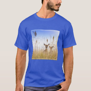 最も可愛い赤ん坊の動物 2羽の白い尾を持つ鹿 Tシャツ