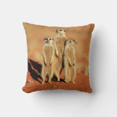 最も可愛い赤ん坊の動物 | 3メルカット クッション (正面)