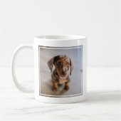 最も可愛い赤ん坊の動物 | Brown Dachshund Puppy コーヒーマグカップ (左)