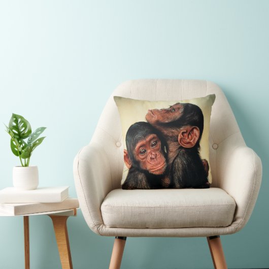 最も可愛い赤ん坊の動物 | Chimpanzee Hug クッション (椅子)