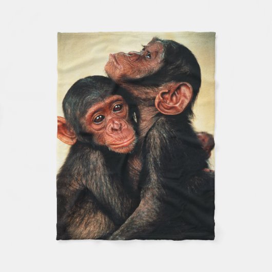 最も可愛い赤ん坊の動物 | Chimpanzee Hug フリースブランケット (正面)