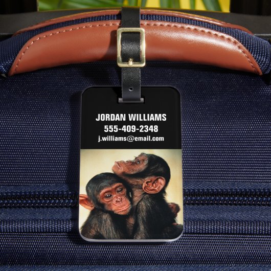 最も可愛い赤ん坊の動物 | Chimpanzee Hug ラゲッジタグ (正面インサイチュ2)