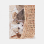 最も可愛い赤ん坊の動物 | Corgi Tiny Puppy フリースブランケット (正面)