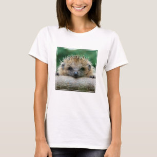 最も可愛い赤ん坊の動物   Hedgehogスマイル Tシャツ