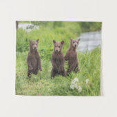 最も可愛い赤ん坊の動物 | Kamchatka Brown Bear Cubs タペストリー (正面(横))