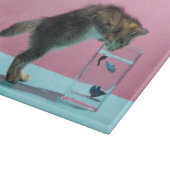 最も可愛い赤ん坊の動物 | Kitten Looking at魚鉢 カッティングボード (角)