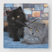 最も可愛い赤ん坊の動物 | Persian Kittens on Blanケット スクエア壁時計 (正面)