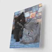 最も可愛い赤ん坊の動物 | Persian Kittens on Blanケット スクエア壁時計 (傾斜)