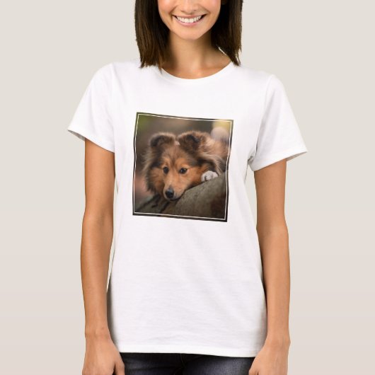 最も可愛い赤ん坊の動物 Shetland Sheepdogの子犬| Tシャツ (正面)