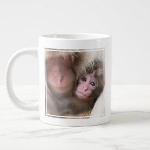 最も可愛い赤ん坊の動物   Snow Monkey ジャンボコーヒーマグカップ