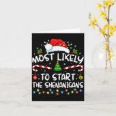 最も可能性が高い ファミリーXMで騒ぎを起こし始める カード (黄色い花)