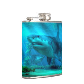 最も大きい鮫 フラスク (右)