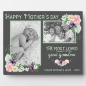 最も愛され素晴らしるおばあちゃん – フローラフレームB&W写真 フォトプラーク (正面)