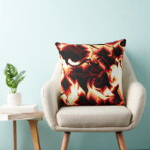 最も暗い赤い背景に彫られた焚き火 クッション (椅子)