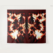 最も暗い赤い背景に彫られた焚き火 タペストリー (正面(横))