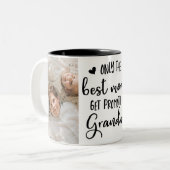 最も最高のなお母さんだけ祖母に促進されて得ます ツートーンマグカップ (正面左)