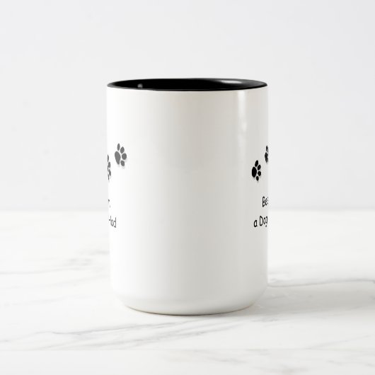 最も最高のなお母さんは犬タンブラーを持っていました ツートーンマグカップ (中央)