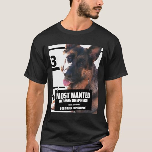 最も欲しいドイツの羊飼い可愛い犬D Tシャツ (正面)