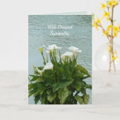 最も深い悔やみや弔慰のユリ カード (黄色い花)