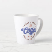 最初にコーヒーの皮肉なおもしろい引用文 カフェラテマグ (右アングル)