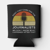 最初に彼ら来は記者たちのために 缶クーラー (裏面)