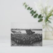 最初に戦う – 米海兵隊 – 1918 ポストカード (スタンド正面)