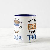 最初のコーヒーとTambura音楽愛好家 ツートーンマグカップ (中央)