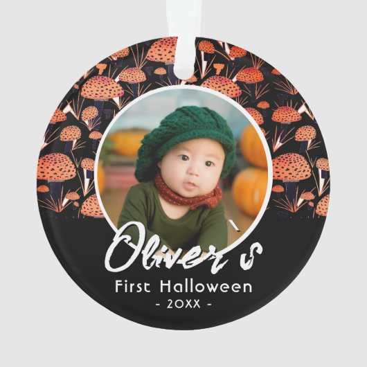 最初のハロウィーンオレンジのキノコ秋写真 オーナメント (裏面)