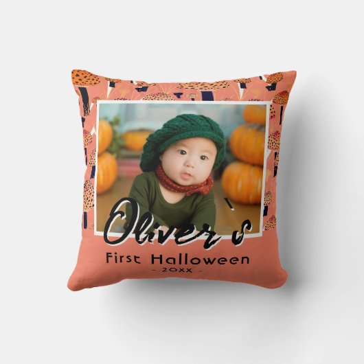 最初のハロウィーンオレンジのキノコ秋写真 クッション (裏面)