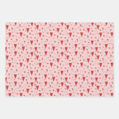 最初のバレンタインデーピンクと赤ストライプのハート ラッピングペーパーシート (正面3)