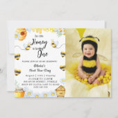 最初のビーデー　私たちの小さなハニーは1歳のビー　写真 招待状 (正面)