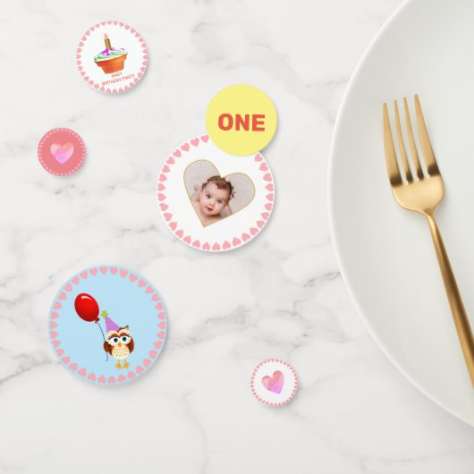 最初のベビー誕生日パーティー コンフェッティ (グループ)