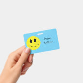 最初の名クラシック前のバッジを付けたニニング顔 バッジ (手持ち)