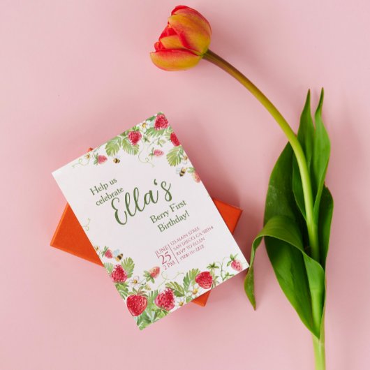 最初の夏のイチゴ誕生日招待状 招待状
