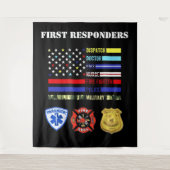 最初の応答者 タペストリー (正面)