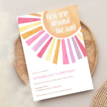 最初の旅のまわりに太陽の女の子の1番目の誕生日パーティー