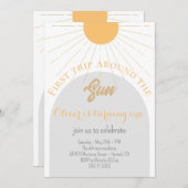 最初の旅のまわりに日の灰色の黄色1番目の誕生日 招待状 (正面/裏面)