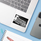 最初の目撃カルナルクリプティディス シール (ノートパソコンとiPhone)