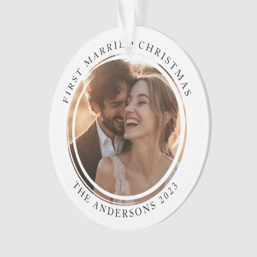 最初の結婚したクリスマスカスタムの写真 オーナメント (正面)