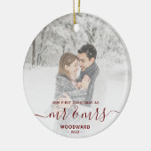 最初の結婚したクリスマスカスタムフォトレッドスクリプト セラミックオーナメント (左)