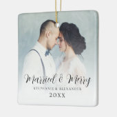 最初の結婚したクリスマスフォトオーバーレイ広場 セラミックオーナメント (左)