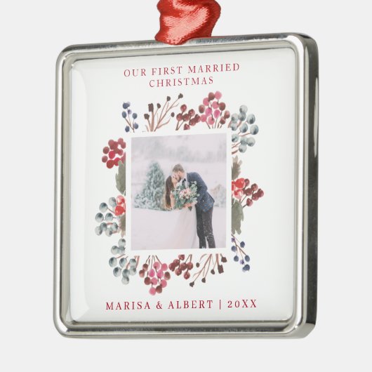 最初の結婚したクリスマスベリーの写真 メタルオーナメント (左)